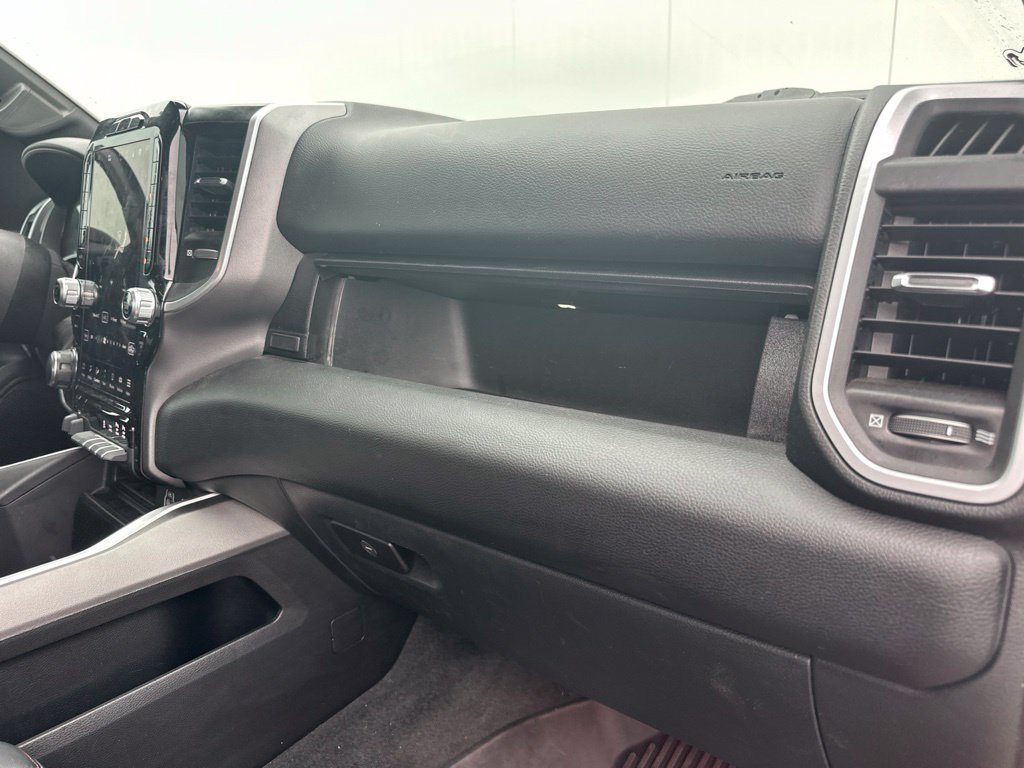 Used 2022 RAM 1500 Big Horn AWD/4WD image 31