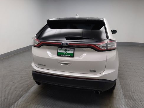 Used 2018 Ford Edge SEL w/ Equipment Group 201A AWD/4WD image 7