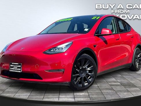 Used 2021 Tesla Model Y Long Range image 12