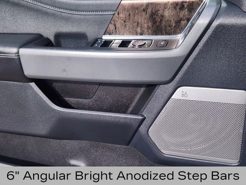 Used 2024 Ford F350 Lariat w/ Lariat Ultimate Package image 11