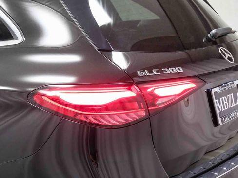 Certified 2023 Mercedes-Benz GLC 300 4MATIC image 7