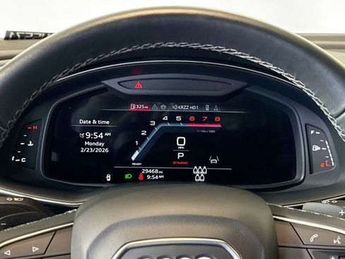 Used 2025 Audi Q7 3.0T Premium Plus image 12