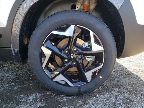 New 2026 Kia Seltos S AWD/4WD image 12