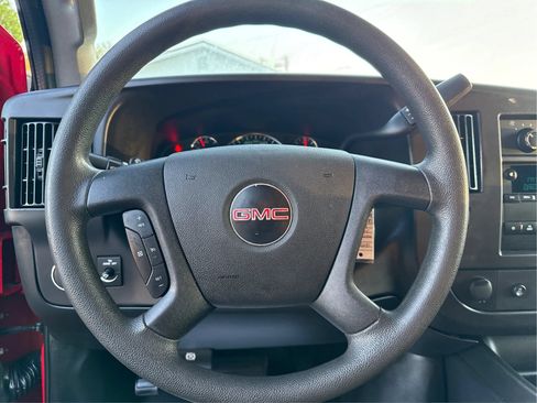 Used 2019 GMC Savana 2500 Extended w/ Driver Convenience Package RWD image 18