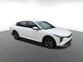 Used 2025 Kia K4 FWD video 2
