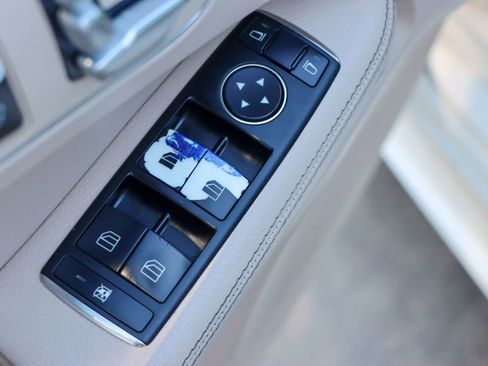 Used 2014 Mercedes-Benz E 350 Sedan image 14