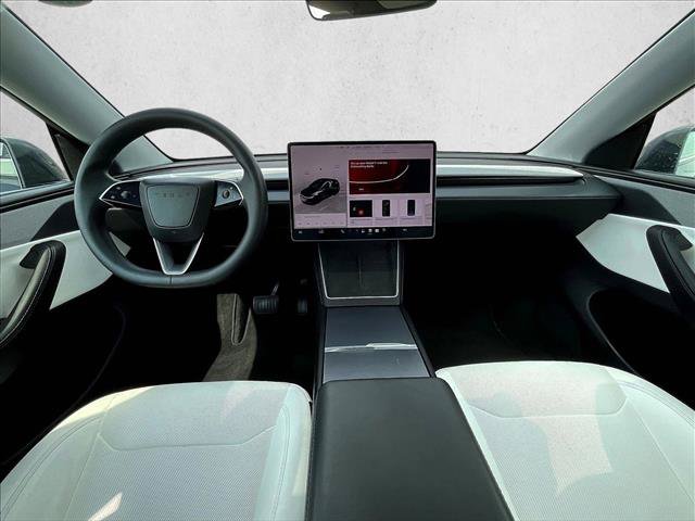 Used 2026 Tesla Model Y 2WD image 13