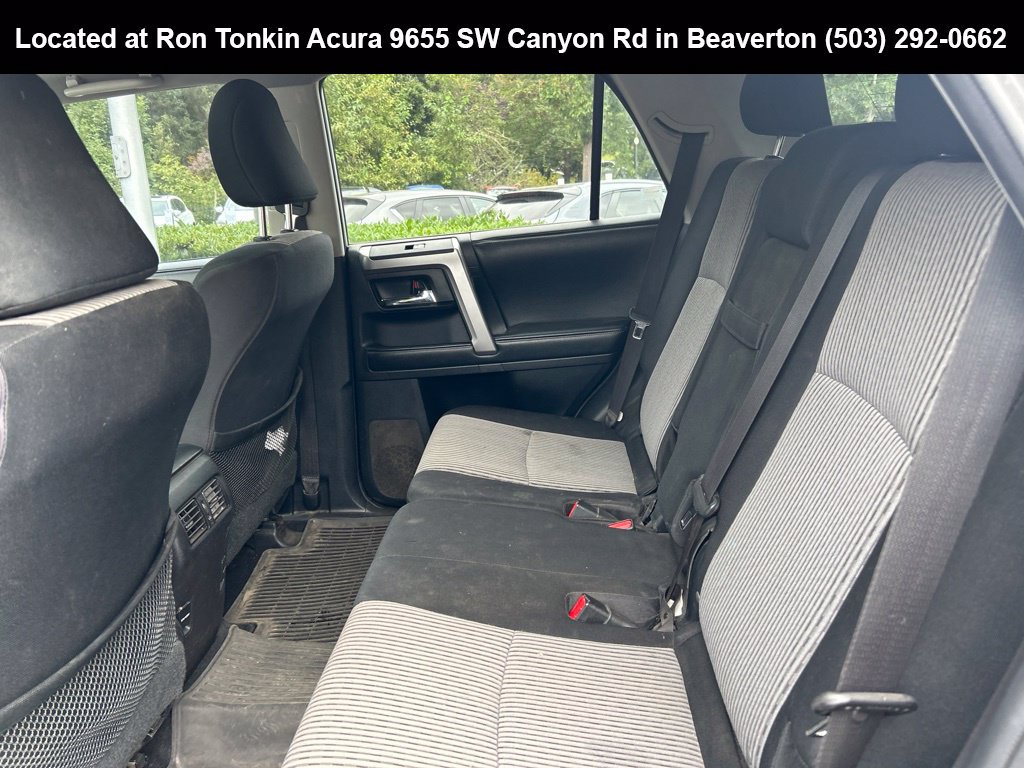 Used 2015 Toyota 4Runner SR5 AWD/4WD image 8