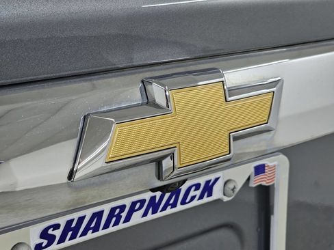 Used 2019 Chevrolet Traverse LT FWD image 32