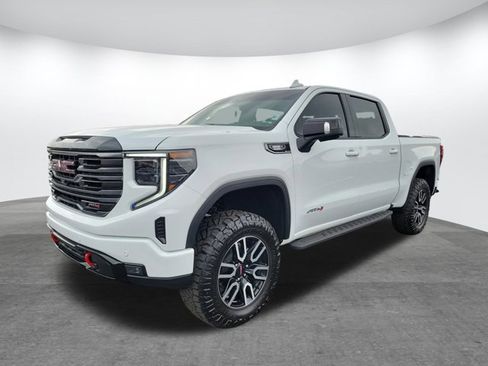 Used 2025 GMC Sierra 1500 AT4 w/ AT4 Premium Package image 3
