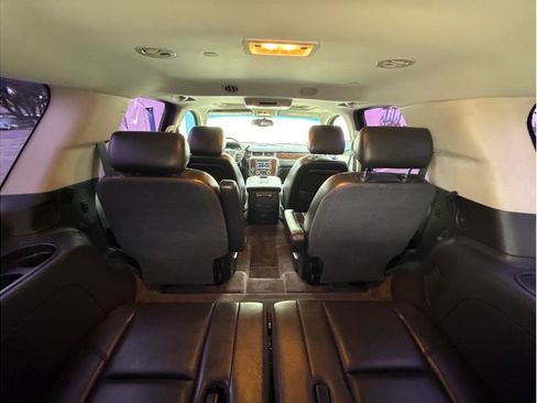 Used 2010 GMC Yukon Denali image 19