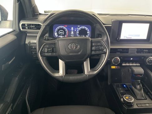 Used 2024 Toyota Tacoma TRD Off-Road w/ TRD Off Road Upgrade Package AWD/4WD image 31