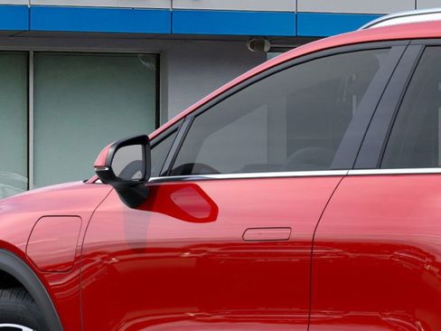 New 2026 Chevrolet Equinox EV LT image 12