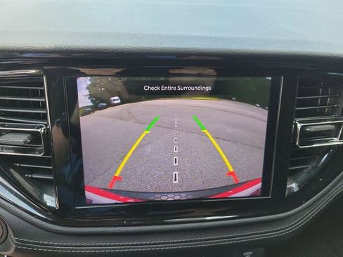 Used 2022 Dodge Durango GT RWD image 12