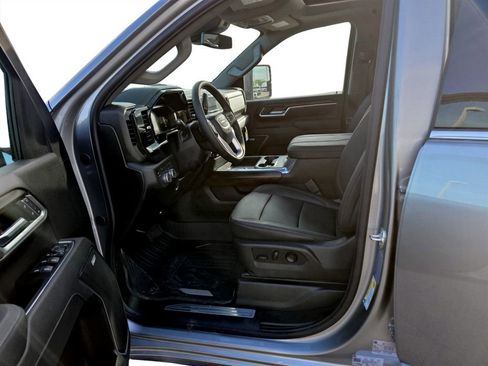 New 2026 GMC Sierra 2500 SLT w/ SLT Premium Package AWD/4WD image 24