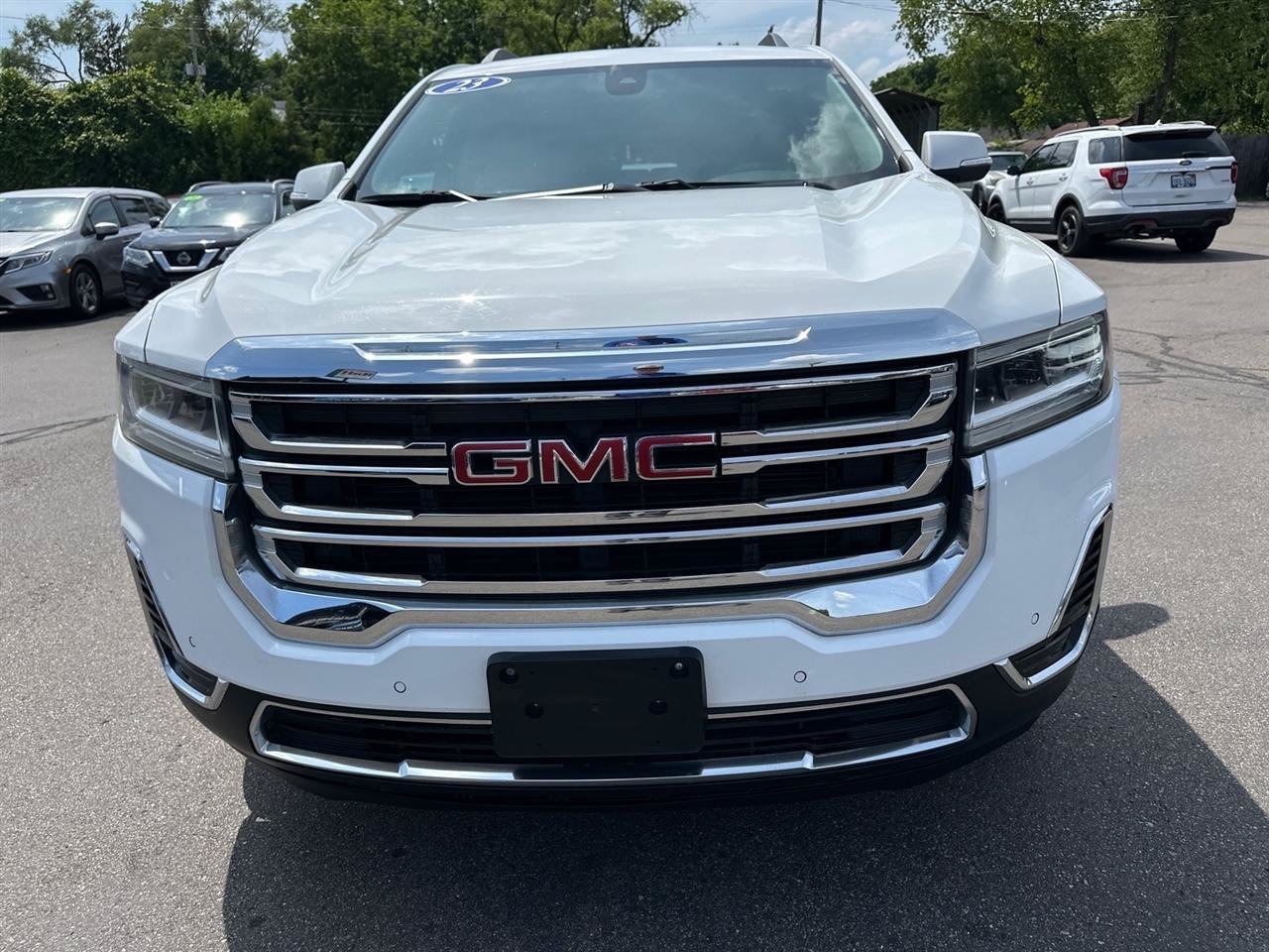 Used 2023 GMC Acadia SLE w/ Driver Convenience Package AWD/4WD image 8