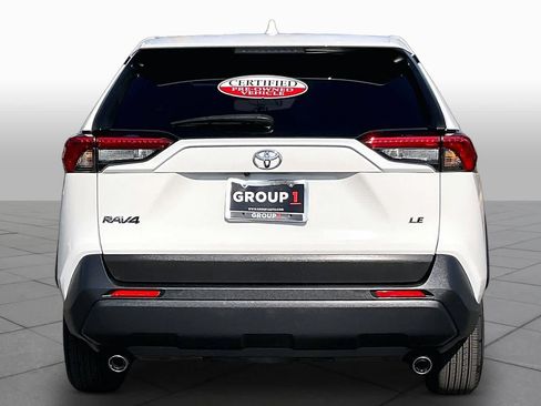 Used 2023 Toyota RAV4 LE FWD image 4