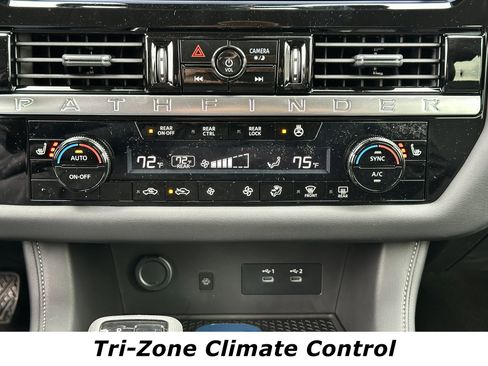 New 2026 Nissan Pathfinder SL AWD/4WD image 8