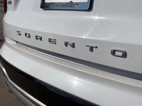 Certified 2022 Kia Sorento SX AWD/4WD image 11