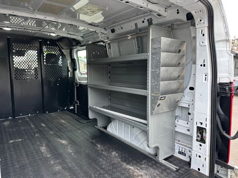 Used 2021 Ford Transit 250 Low Roof w/ Exterior Upgrade Package RWD image 10