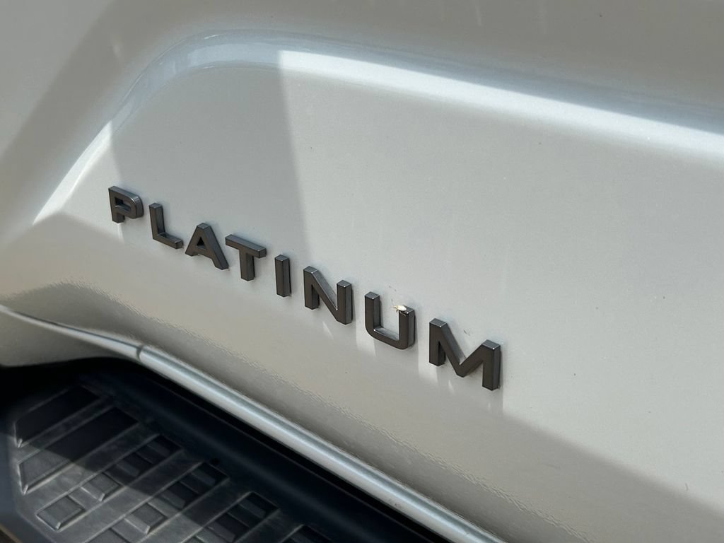 Certified 2025 Toyota 4Runner Platinum AWD/4WD image 16