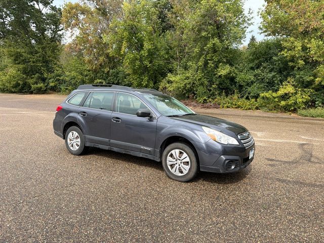 Used 2013 Subaru Outback 2.5i AWD/4WD image 14