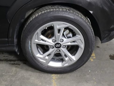 Used 2023 Hyundai Kona SEL FWD image 34