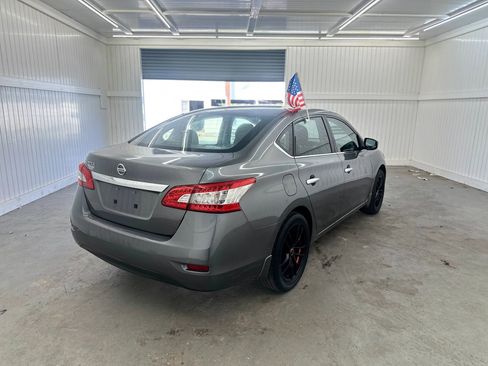 Used 2015 Nissan Sentra S image 5