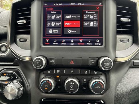 Used 2019 RAM 1500 Sport w/ Level 2 Equipment Group AWD/4WD image 17
