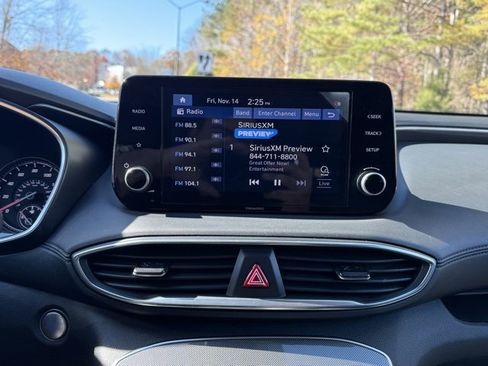 Used 2022 Hyundai Santa Fe SEL image 17