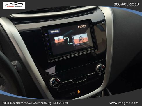 Used 2018 Nissan Murano SV AWD/4WD image 21