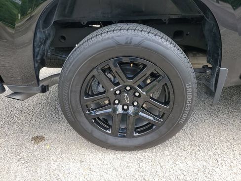 Used 2025 Chevrolet Silverado 1500 Custom AWD/4WD image 5