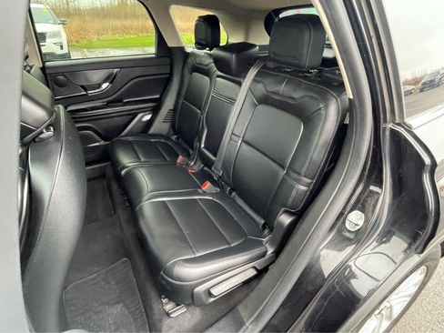 Used 2023 Lincoln Corsair AWD image 31