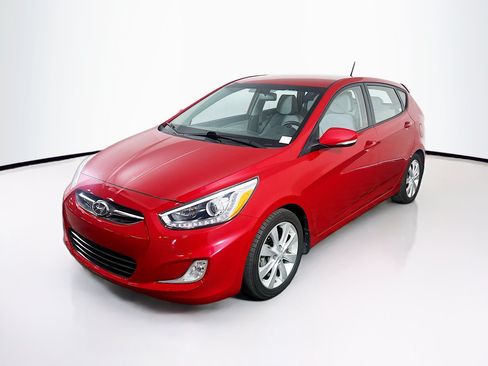 Used 2014 Hyundai Accent SE FWD image 3