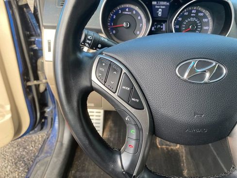 Used 2013 Hyundai Elantra GT w/ Touch & Go Pkg image 16