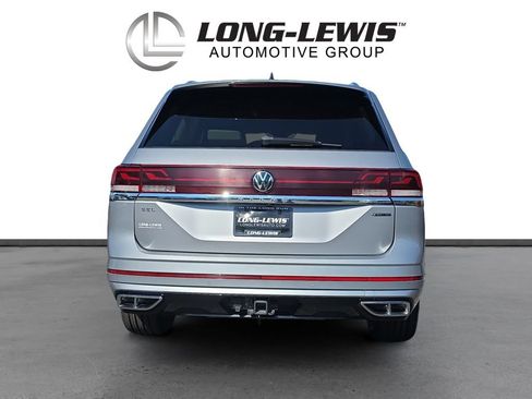Certified 2024 Volkswagen Atlas SEL Premium R-Line AWD/4WD image 5