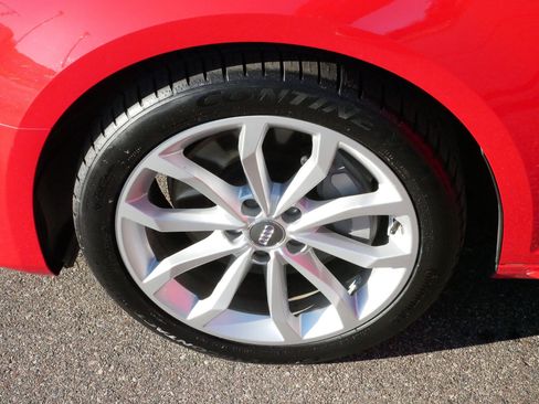 Used 2019 Audi A4 2.0T Premium Plus w/ Premium Plus Package image 15