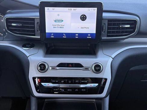 Used 2024 Ford Explorer XLT w/ Equipment Group 202A image 17