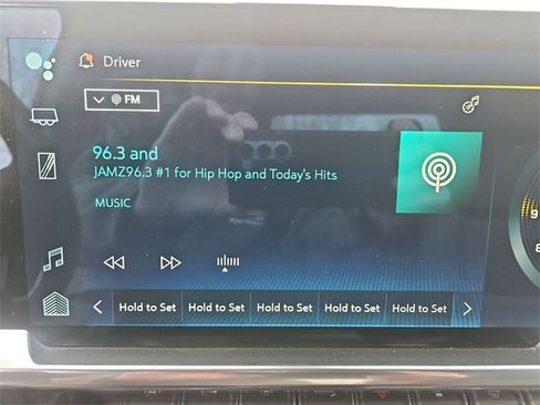 Used 2024 Chevrolet Silverado 1500 LTZ w/ Z71 Off-Road Package image 13