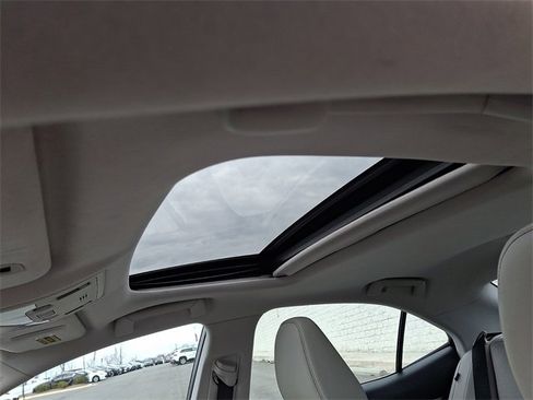 Used 2014 Lexus IS 250 AWD w/ Premium Package image 14