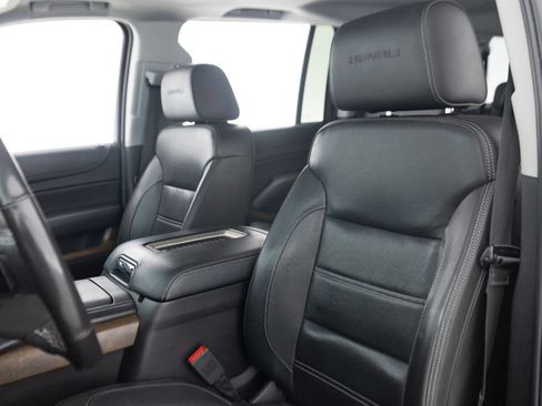 Used 2018 GMC Yukon XL Denali w/ Denali Ultimate Package AWD/4WD image 24