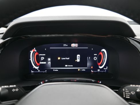 New 2026 Nissan Pathfinder Platinum FWD image 13