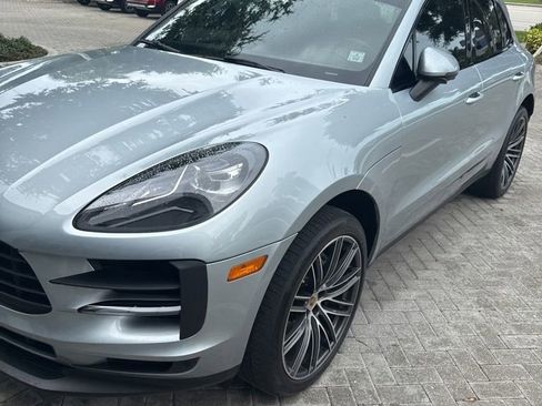 Used 2021 Porsche Macan S AWD/4WD image 3