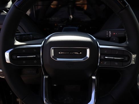 New 2026 GMC Yukon Denali w/ Denali Reserve Package image 42