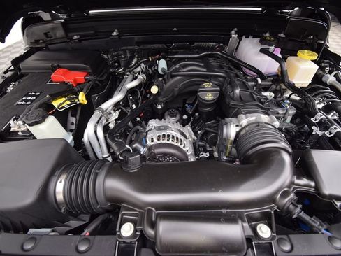 New 2026 Jeep Gladiator Mojave w/ Steel Bumper Group image 11