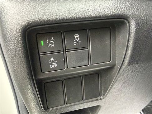 Used 2017 Honda CR-V EX image 11