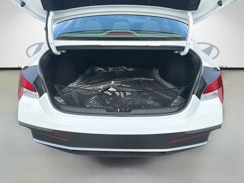 New 2026 Hyundai Elantra Sport FWD image 18