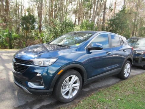Used 2021 Buick Encore GX Preferred image 2