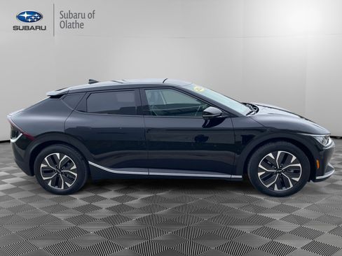 Used 2024 Kia EV6 Light image 11