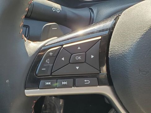 Certified 2024 Nissan Altima 2.5 SR FWD image 17